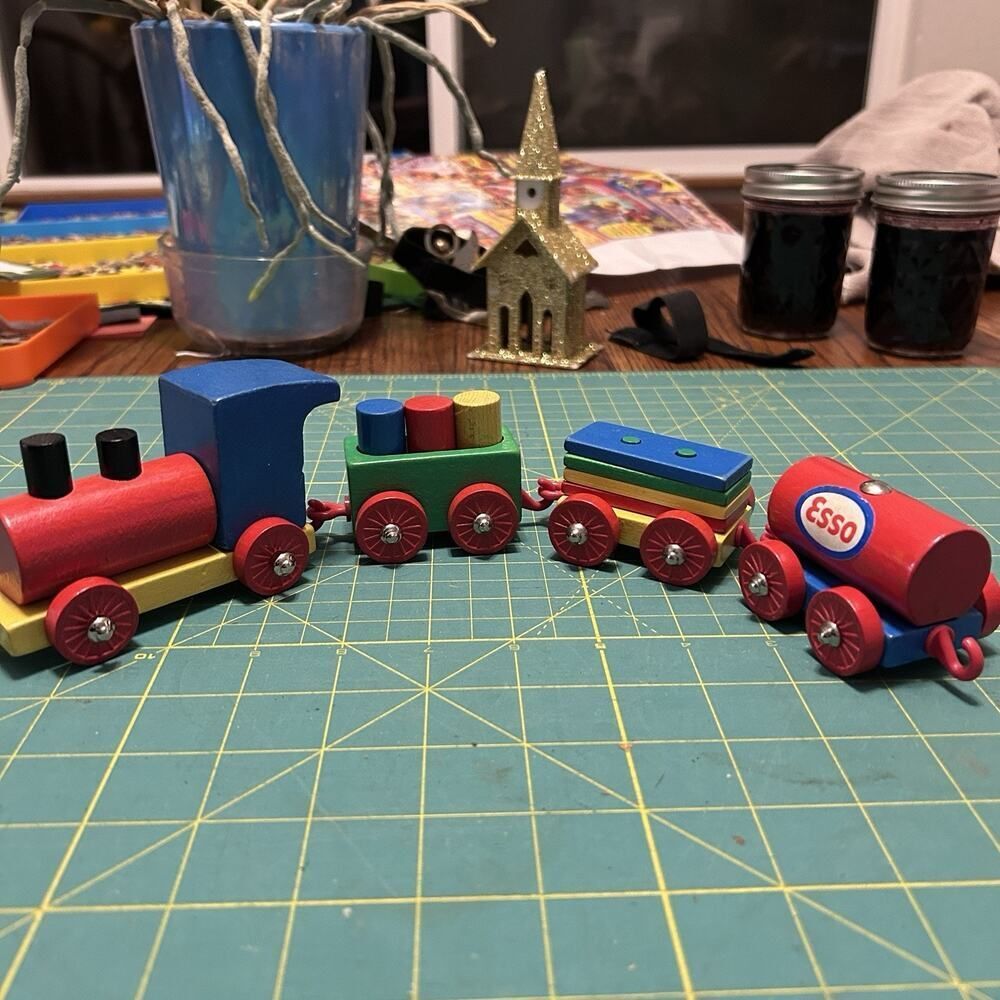 VTG Heros 4 piece train set complete w/ blocks for cars West German